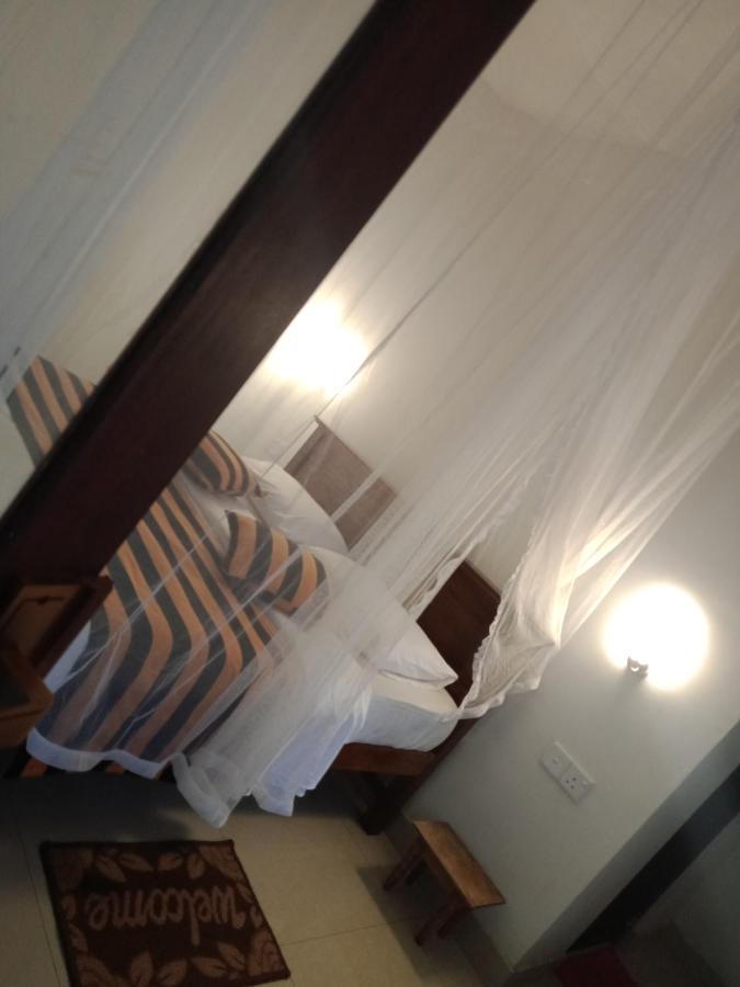 Supipi Homestay Ella Esterno foto