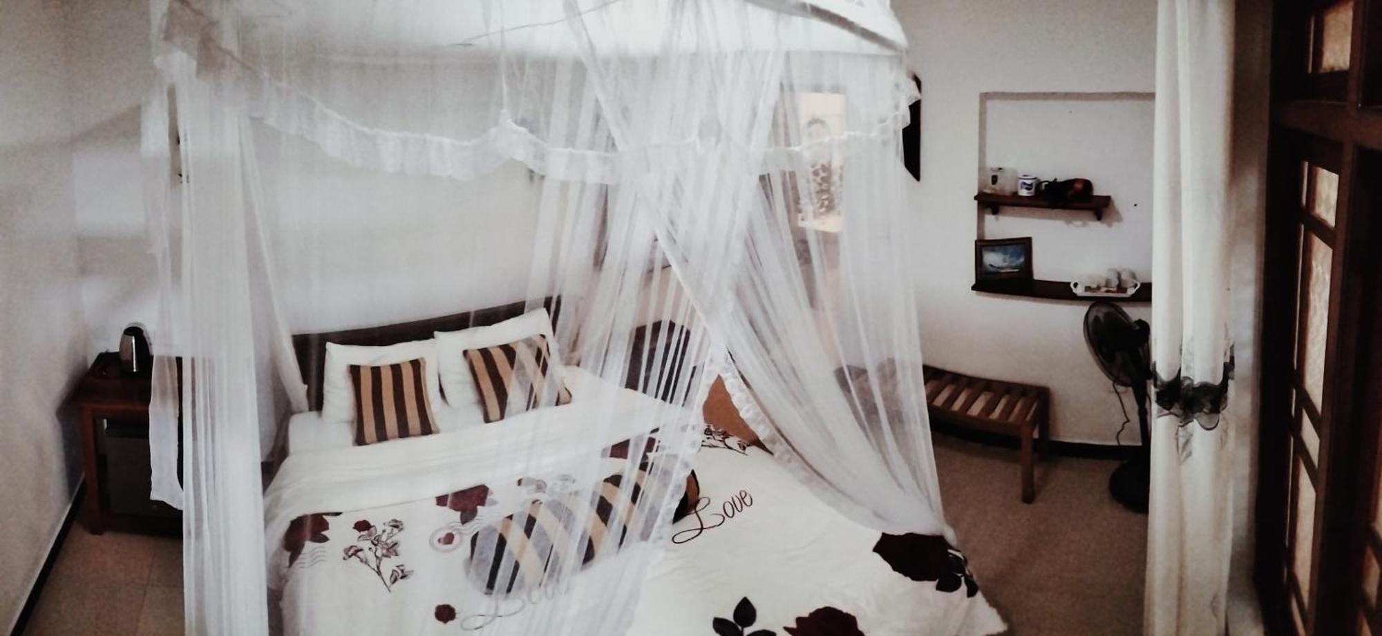 Supipi Homestay Ella Esterno foto